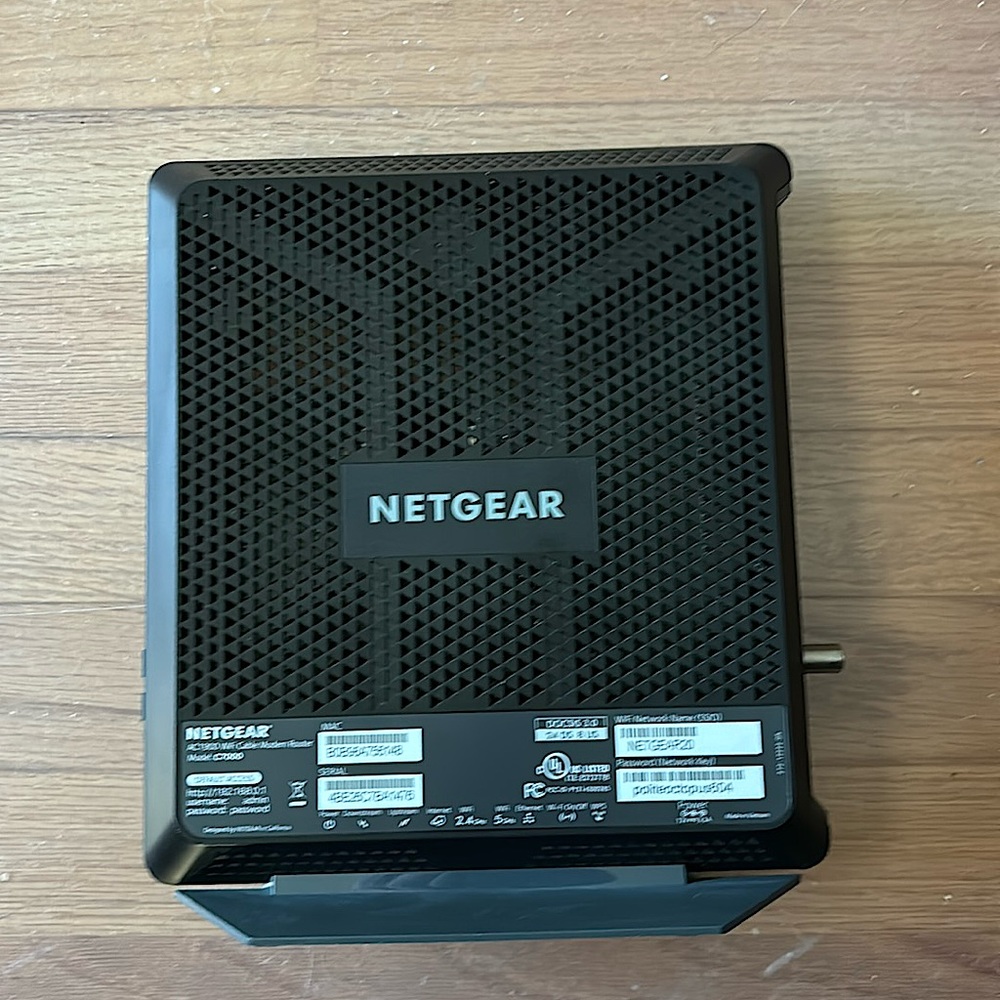 Netgear Nighthawk AC1900 WiFi Cable Modem Router (Model C7000)